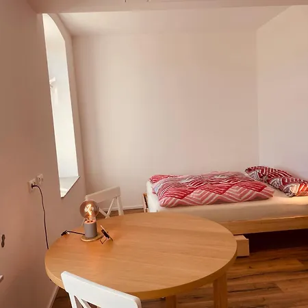 Living 7 Apartment Mit Kueche アパートホテル Neufahrn in Niederbayern