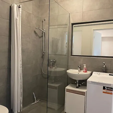 Living 7 Apartment Mit Kueche 3*